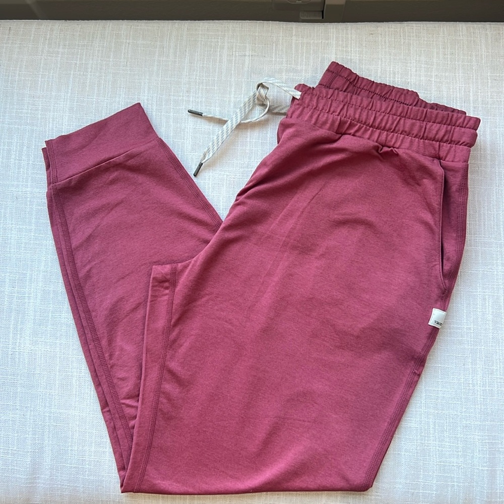 Vuori Performance Joggers